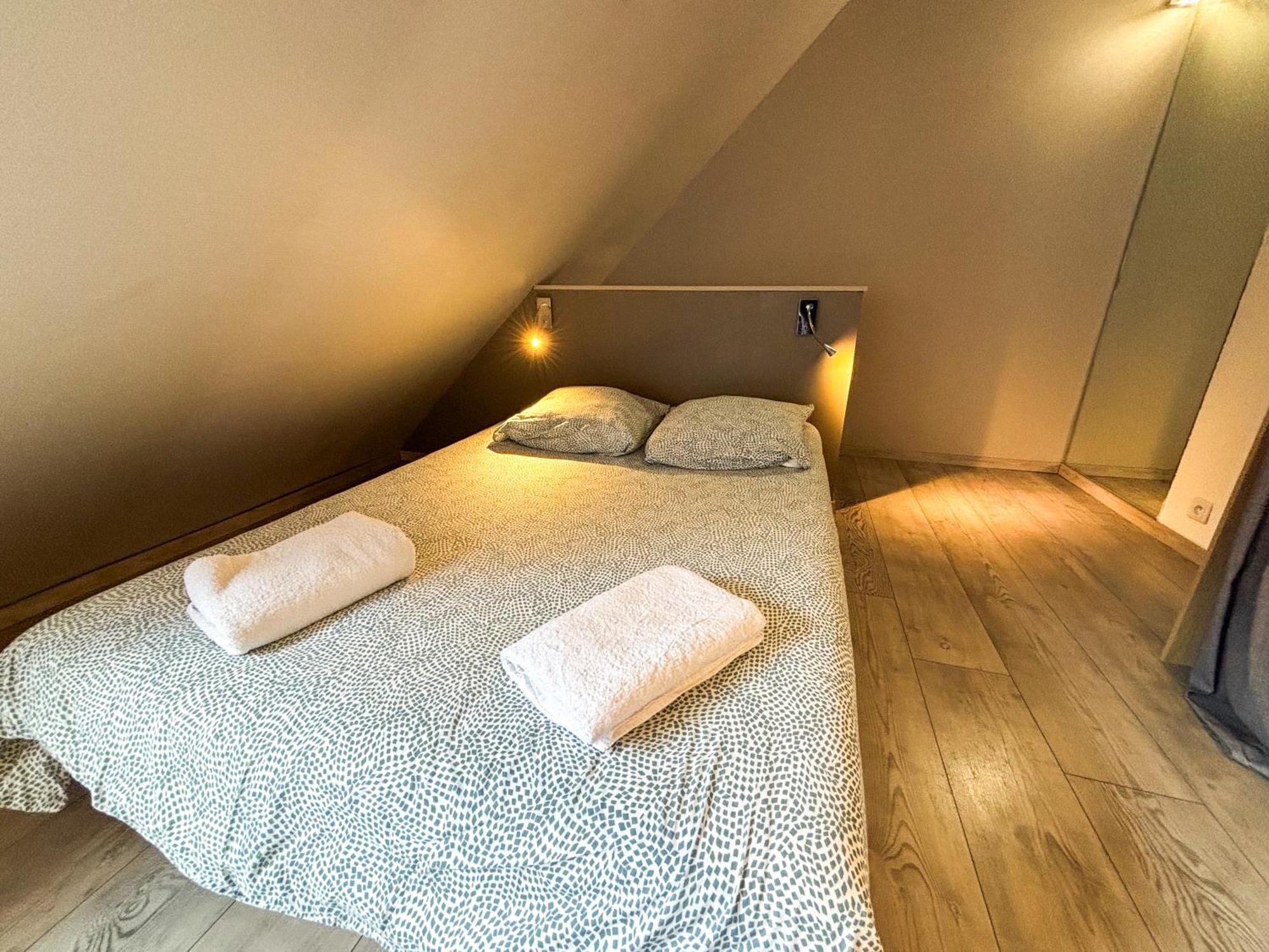 Le Pavillon Des Remparts - Commerces A Proximite - Centre-Ville - Appartement Cosy Оберне Экстерьер фото